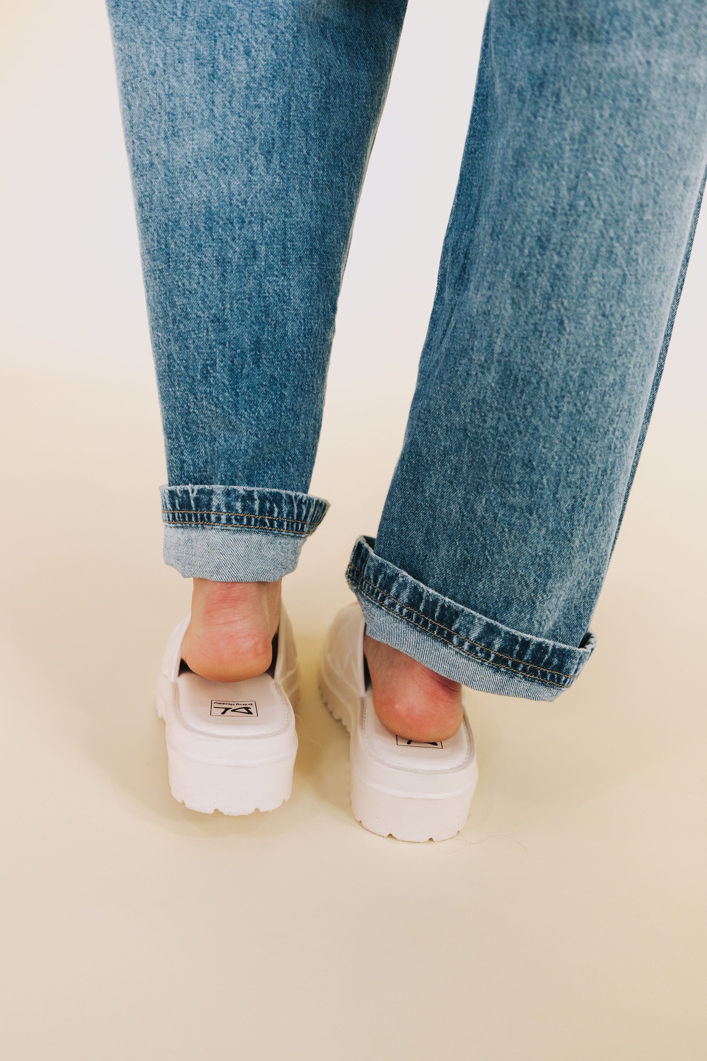 CHINESE LAUNDRY - Lightning Slide Sandal - Image 4