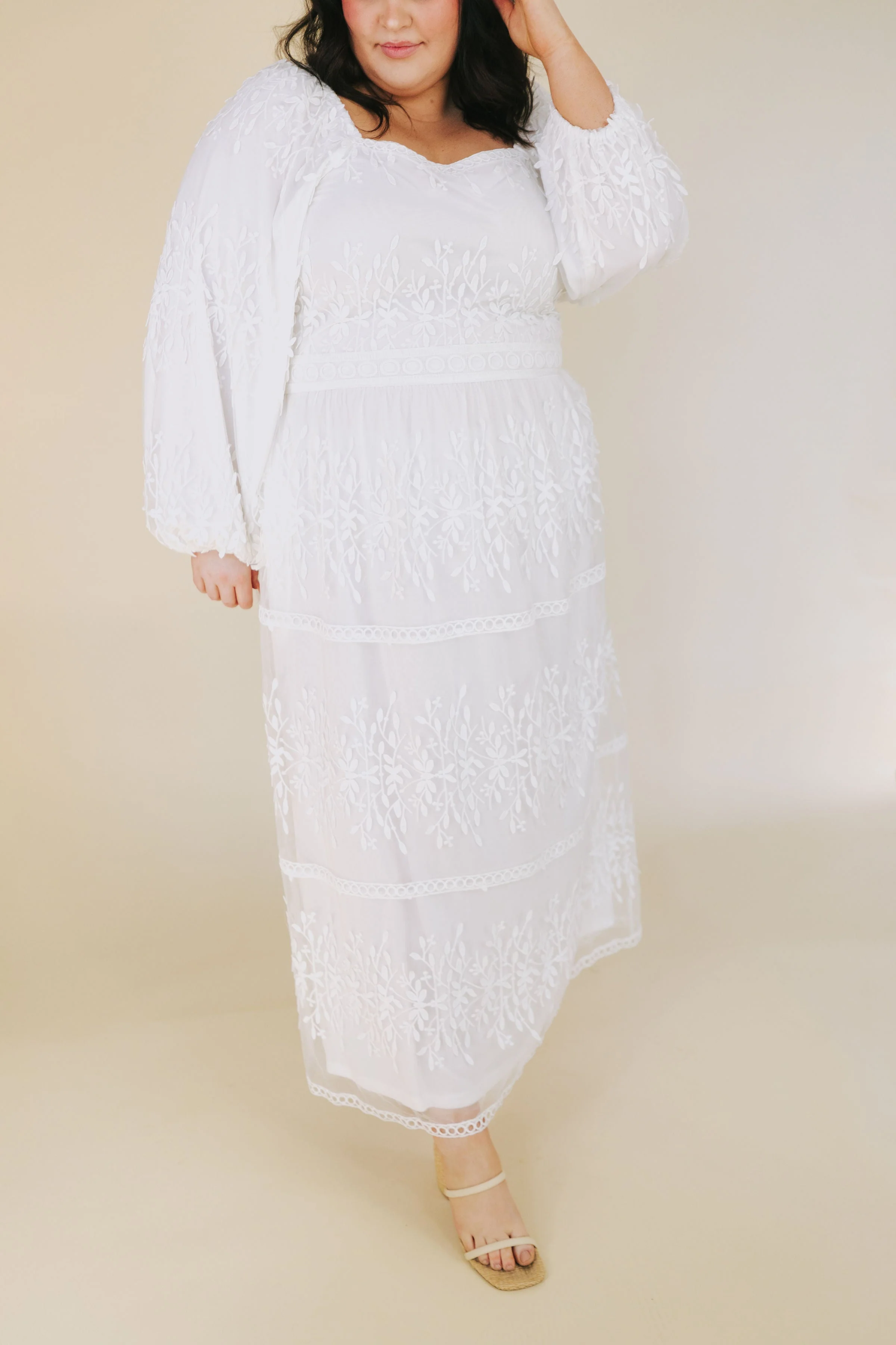 EXCLUSIVE - The White: Evelyn - Image 7