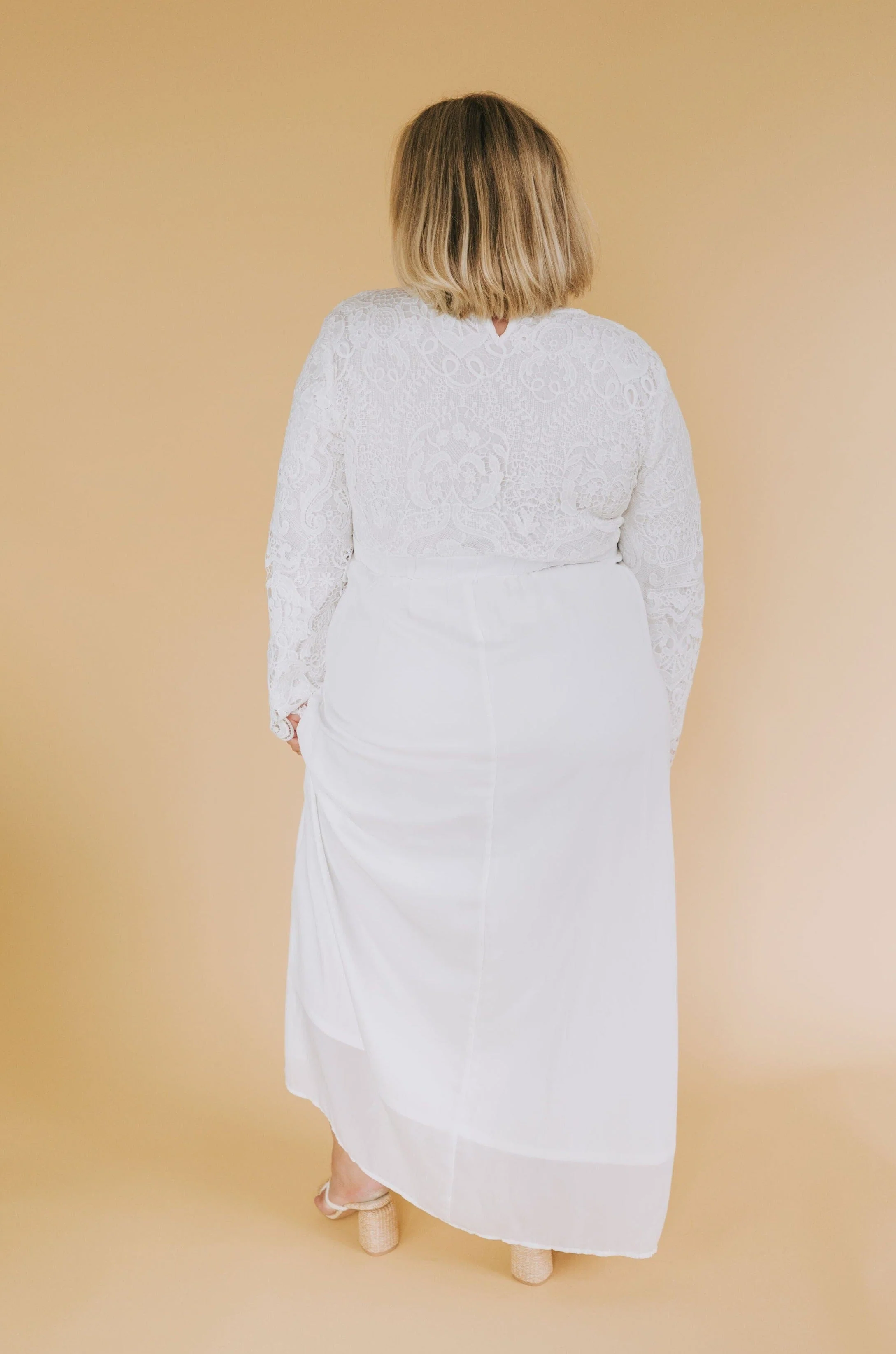 EXCLUSIVE - The White: Gloria - Image 10