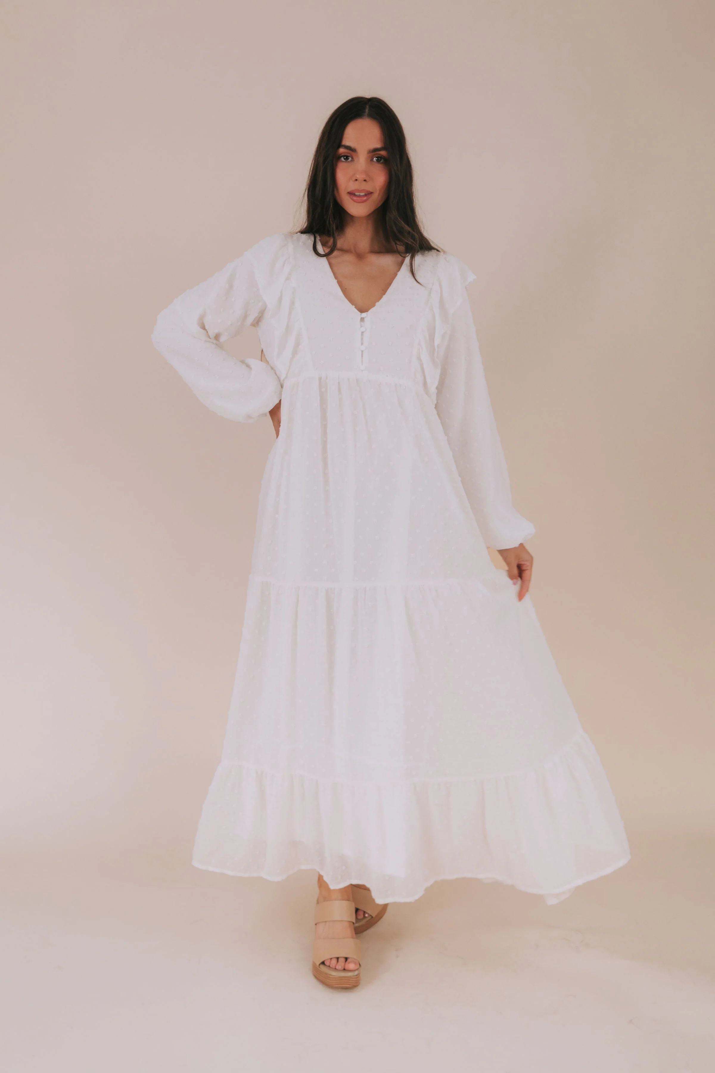 EXCLUSIVE - The White: Lillian - Image 4