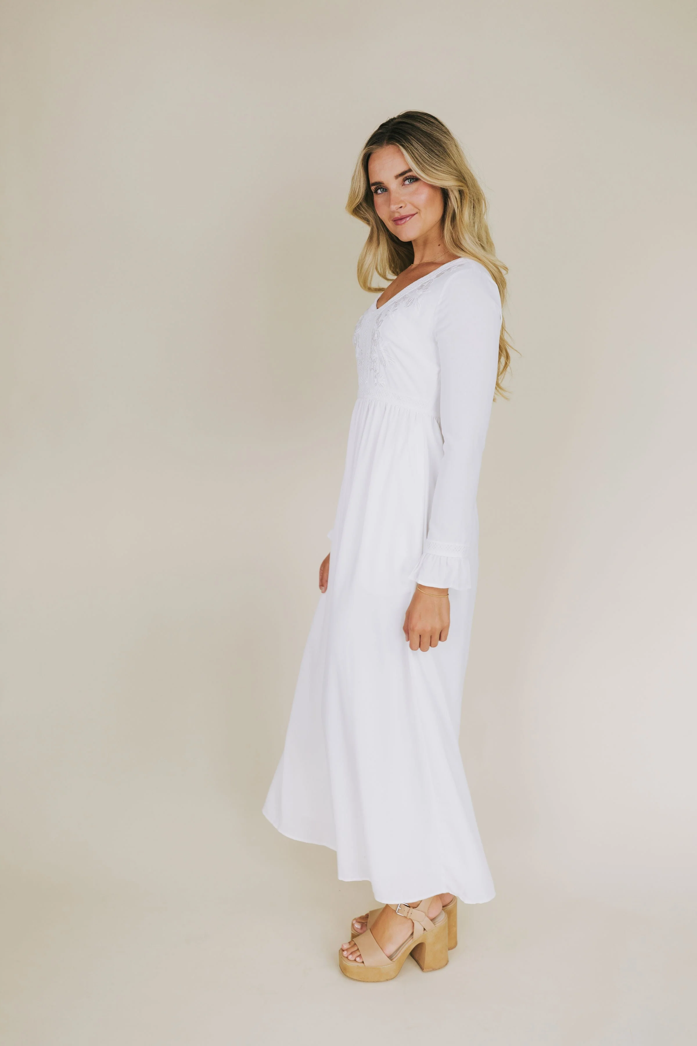 EXCLUSIVE - The White: Norma - Image 4