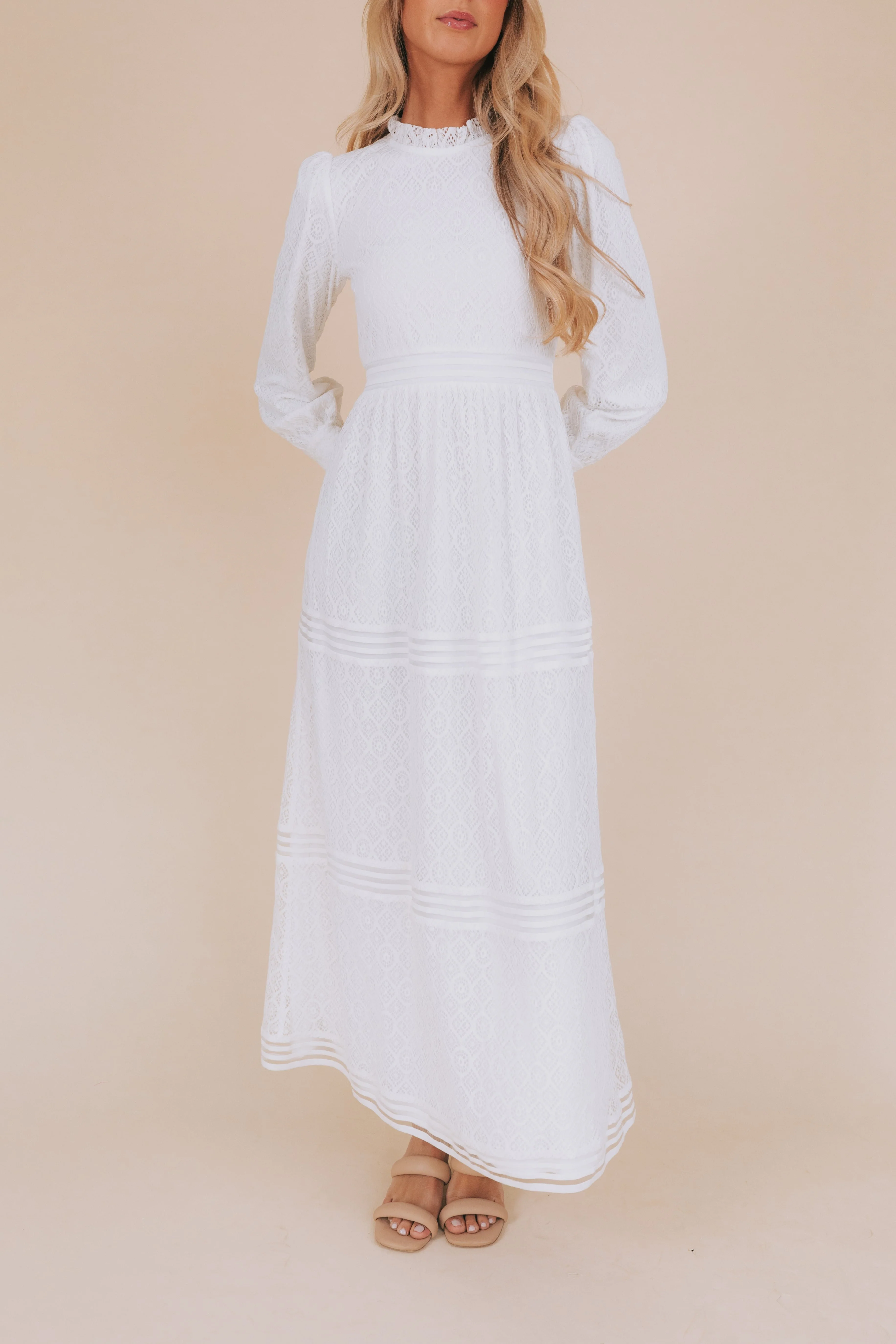 EXCLUSIVE - The White: Tabitha - Image 4