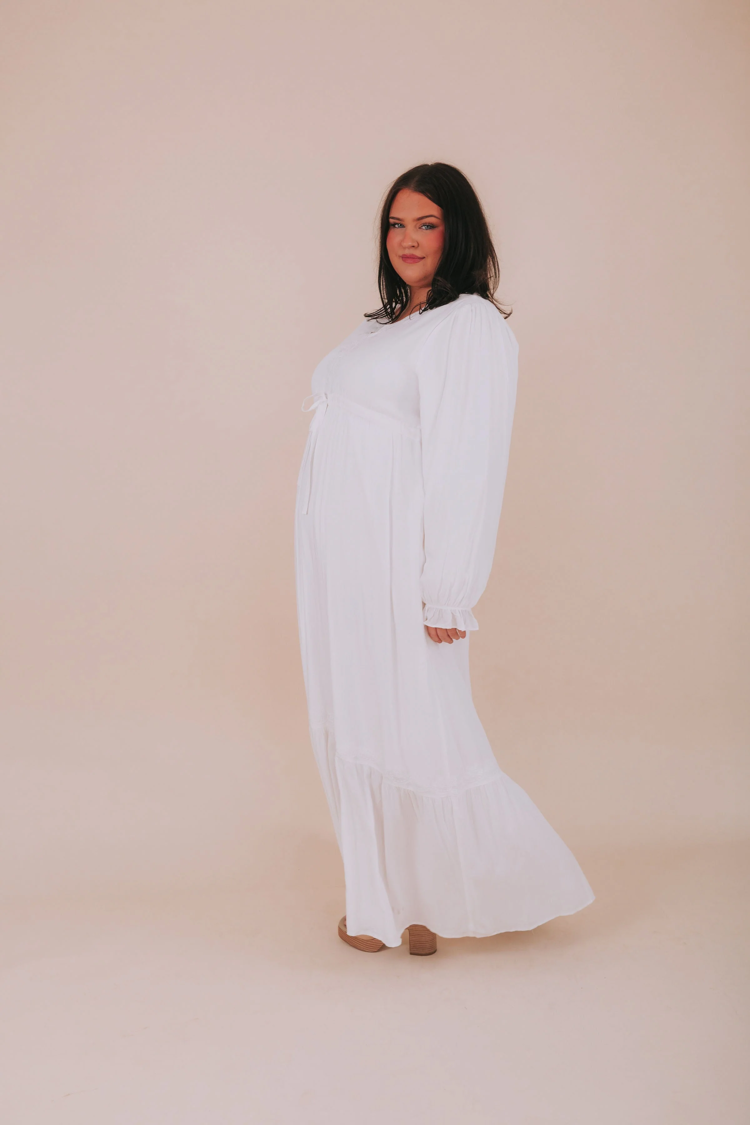 EXCLUSIVE - The White: Watson - Image 11