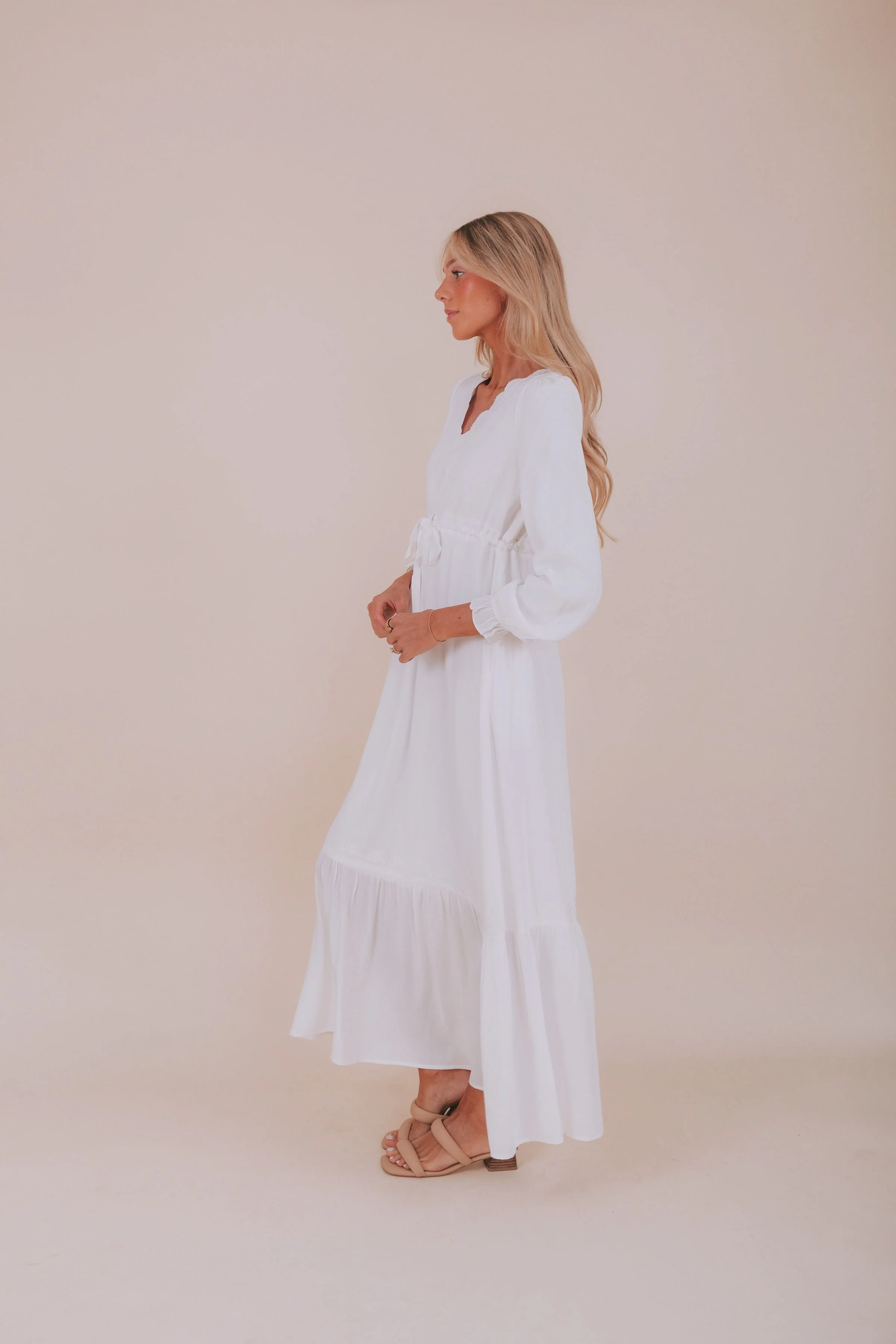 EXCLUSIVE - The White: Watson - Image 5