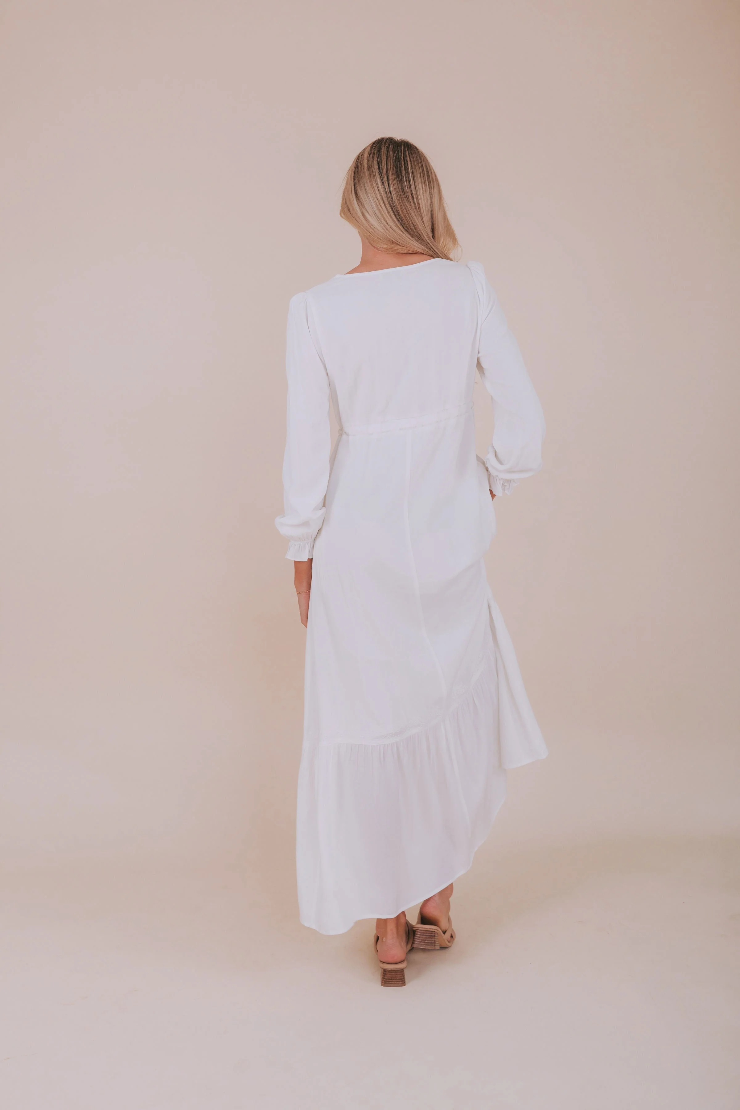 EXCLUSIVE - The White: Watson - Image 6