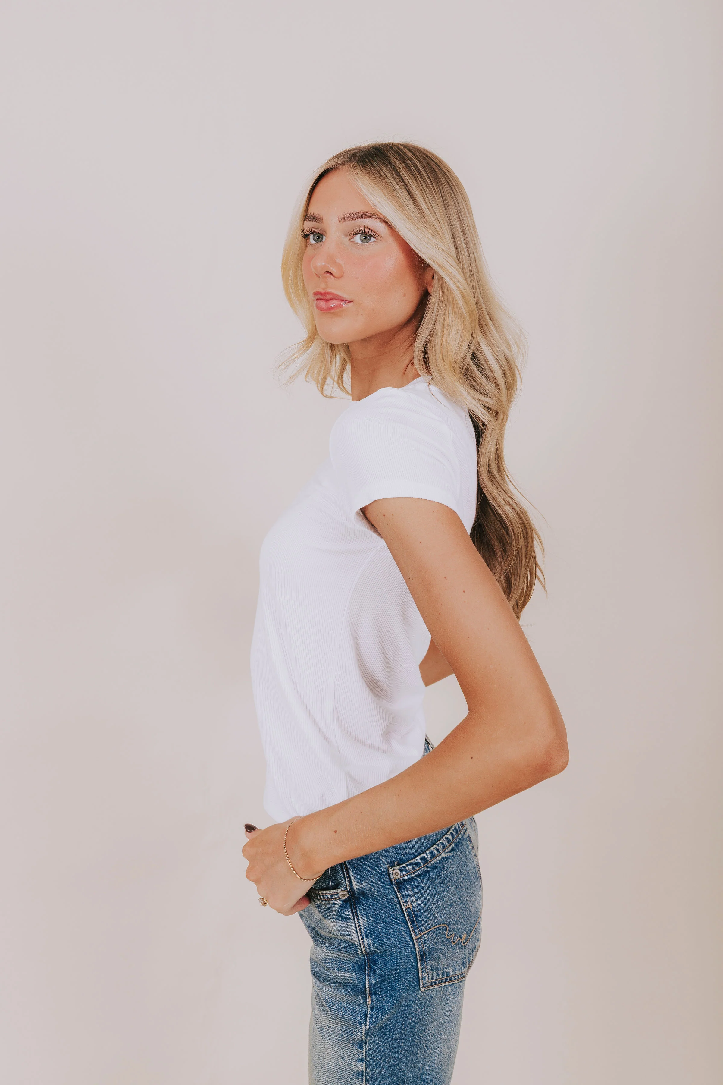 Stay Close Top - 3 Colors! - Image 3