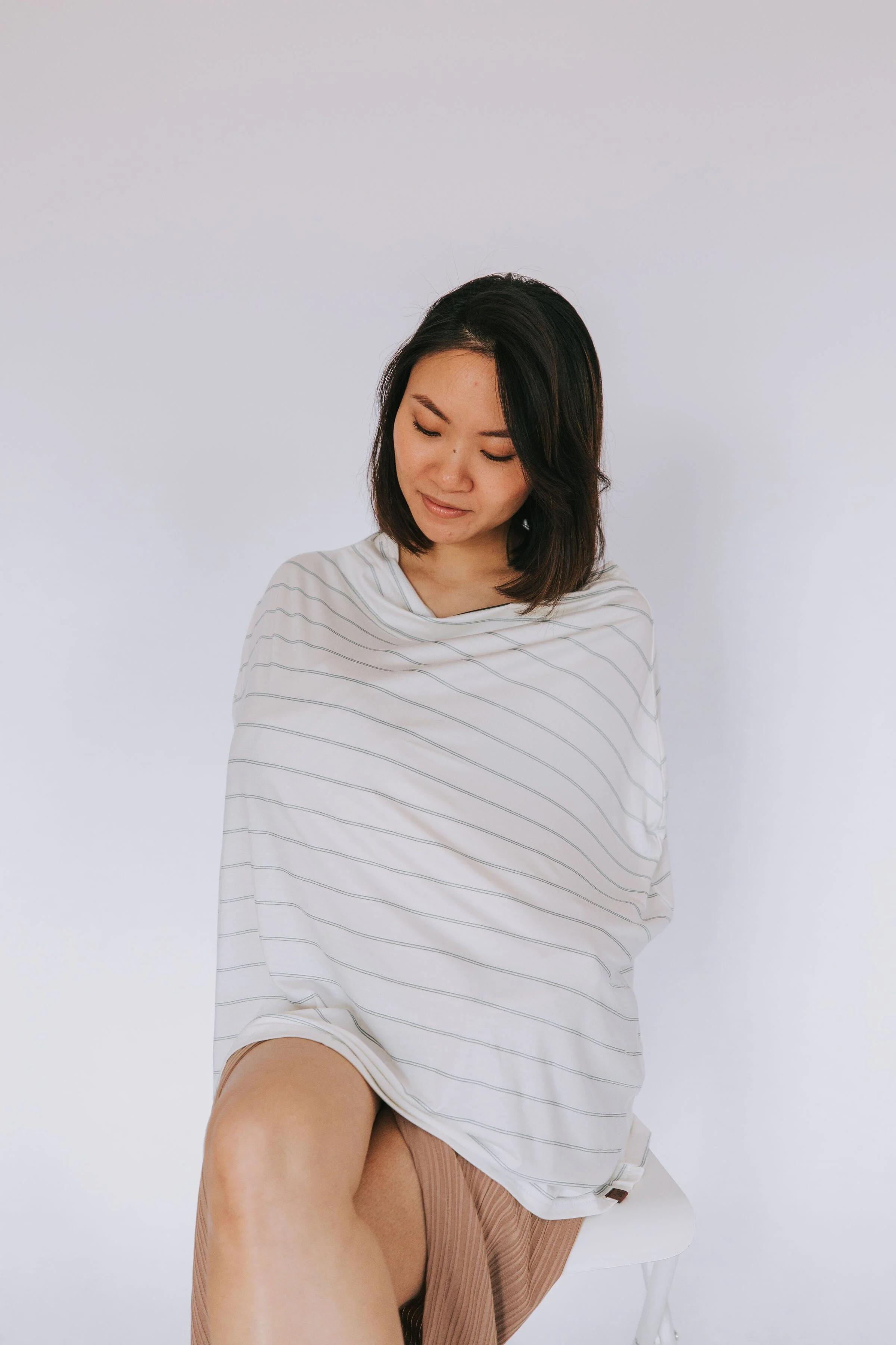 BABY - Vivi Carseat + Nursing Cover - 4 Colors - Image 3